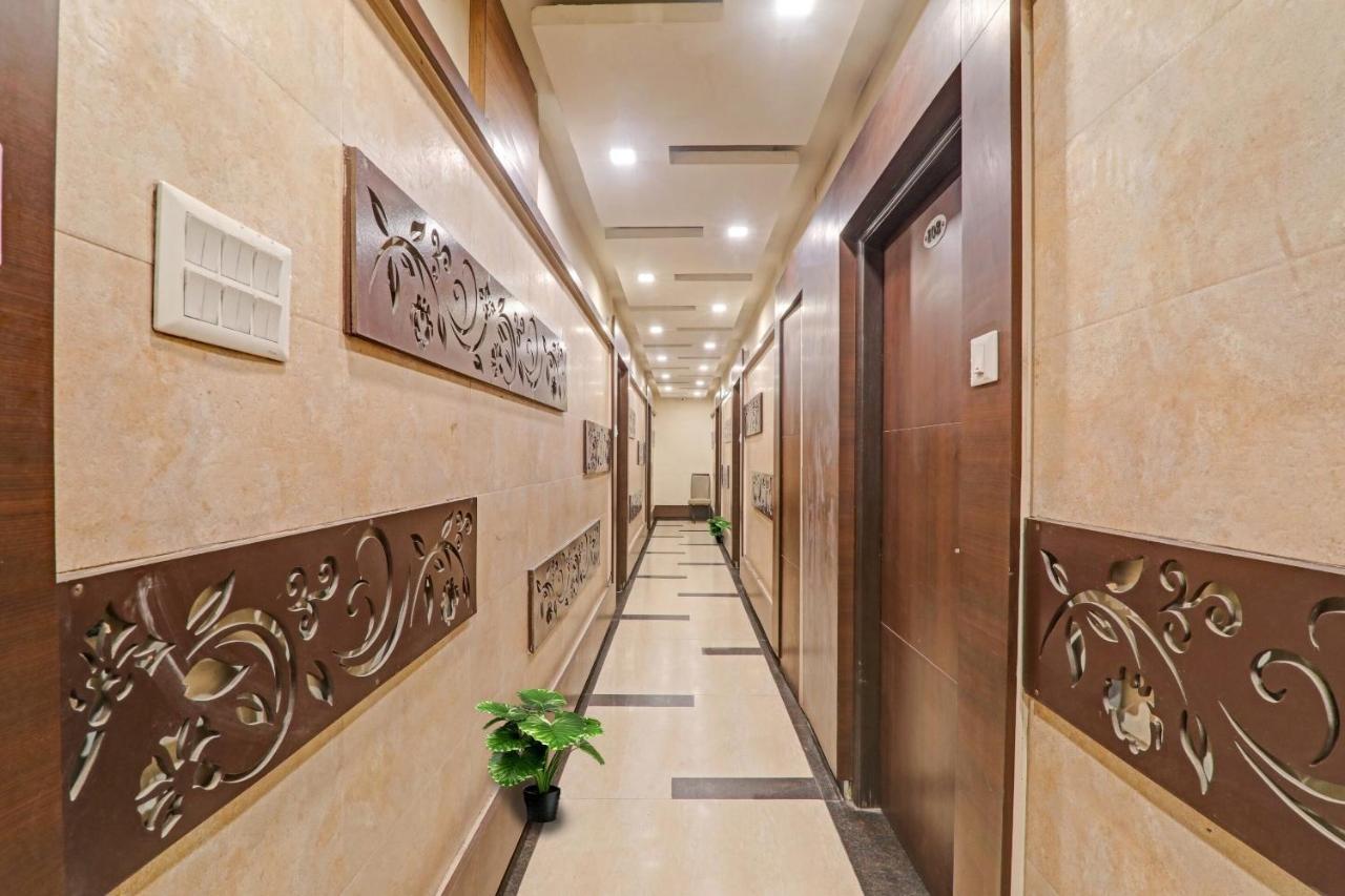 Townhouse 1182 Hotel Tirupati Galaxy Kánpur Exteriér fotografie